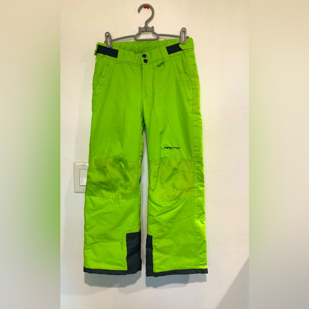 Youth ski pants, Arctix, neon green, size M , very warm.